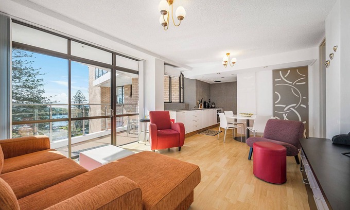 Port Macquarie Apartment | Tasman Towers 16 - Two bedroom unit located in the heart of Port Macquarie