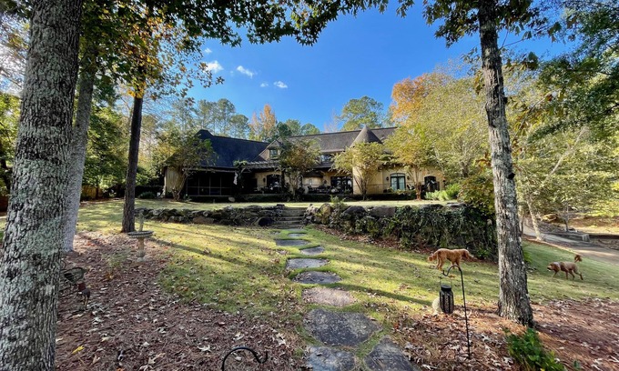Dadeville House | Lakefront Escape: Family Home with Spa & Lake Views