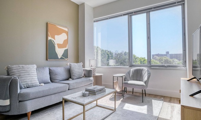 Alexandria West Apartment | Inviting Alexandria West 1BR with Gym & Modern Amenities