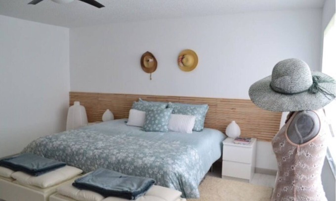 High Point Villa | Tranquil Retreat: Ideal Spot for Family Relaxation