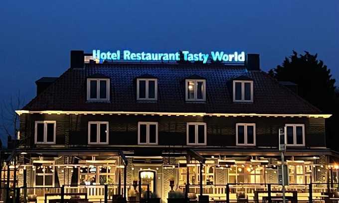 Hoogerheide Hotel | Inviting Stay at Tasty World with Breakfast and Accessibility