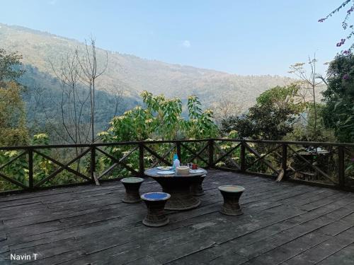 Lebong and Mineral Spring Tea Garden House | Relax at Tathagata Farm: Pet-Friendly Retreat with Spa