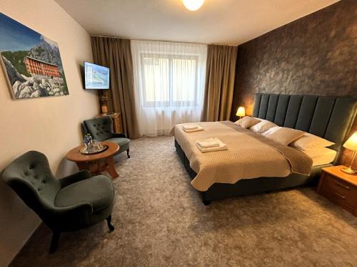 Velky Slavkov House | Discover TATRANSKY DOM: Guest Rated 9.1 with Spa & Kitchen