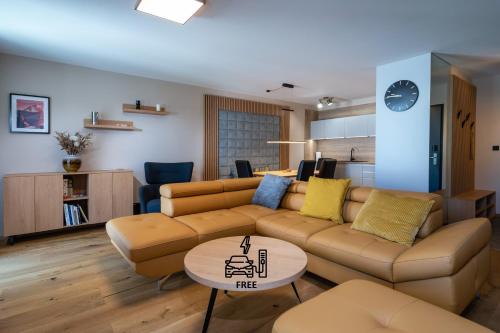 Vysoke Tatry Apartment | Premier TATRYSTAY Penthouse Apartment with Family Amenities