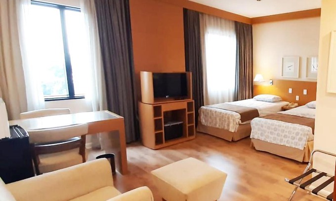 Zona Leste Apartment | Comfortable Stay at Tatuapé Flat Service with Pool & Hot Tub