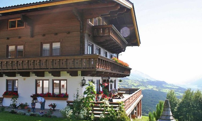 Bramberg am Wildkogel Apartment | Discover Tauernblick: Guest Rated 9.8 with Lake View Spa