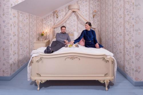 Toivakka Hotel | Pet-Friendly Taulun Kartano with Oceanfront Spa & Beach Access
