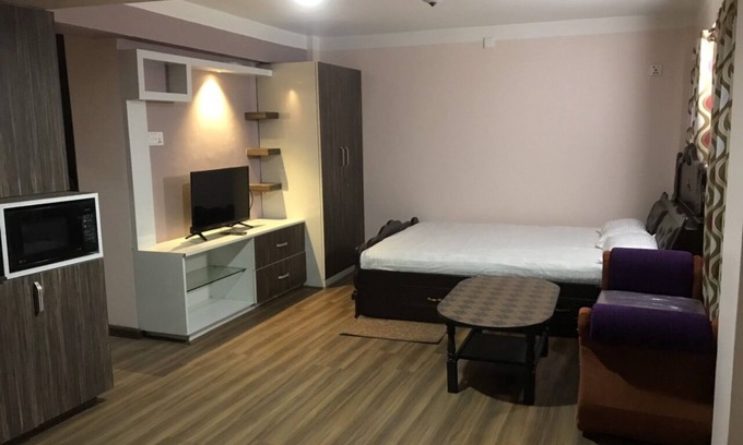 Bhaktapur House | Cozy Taumadhi Home Stay with Kitchen Amenities Await You