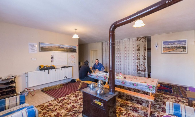 Camardı House | Top-Rated Taurus Guest House with Hot Tub & Breakfast