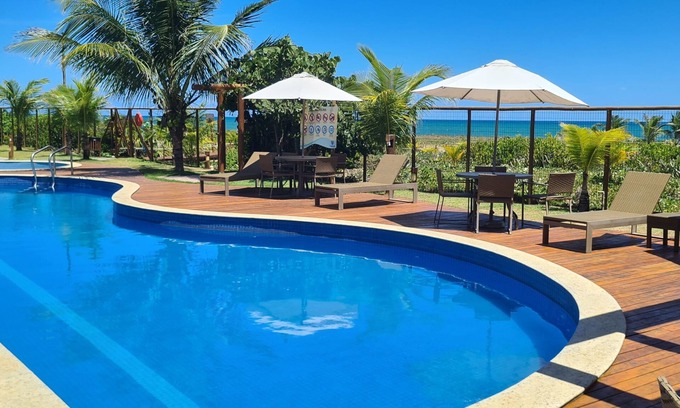 Itacimirim House | Beautiful Tavarua Itacimirin Bungalow with Ocean View