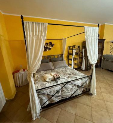 Marco Simone Apartment | Discover Taverna Relais: Family-Friendly Retreat with 9.5 Rating