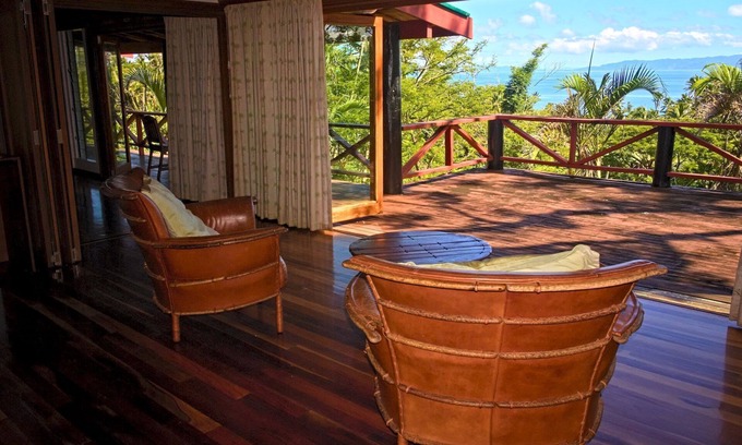 Matei House | Relaxing Retreat: Taveuni Treehouse at Maravu Plantation