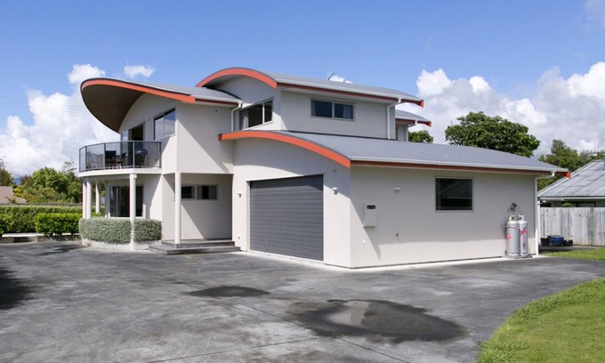 Kuratau House | Tawiri Treasure - Kuratau Holiday Home