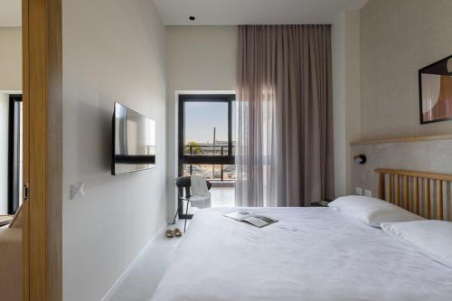 Bat Yam Hotel | Child-Friendly Comfort at Tayo Studios & Apartments
