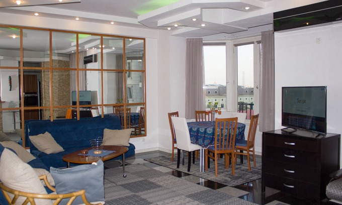 mtatsminda Apartment | Top-rated Tbilisi Center 4-Room Apartment with Spa & Kitchen