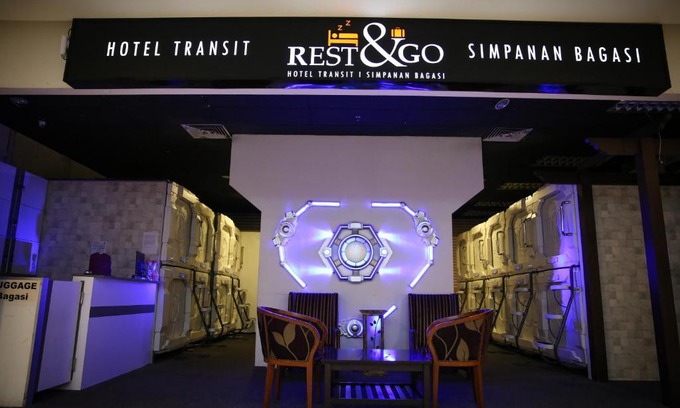 Bandar Tun Razak Hotel | Affordable Comfort at TBS Rest & Go Transit Motel