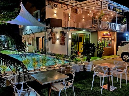 Teluk Cempedak House | Family-Friendly Tc Theme Park Guest House with Ocean View