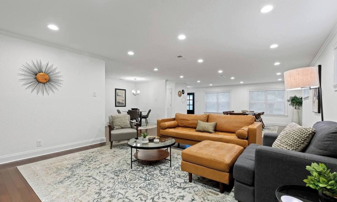 Northeast Dallas House | Pet-Friendly 3BR/2BA Home in Dallas for Family Getaways