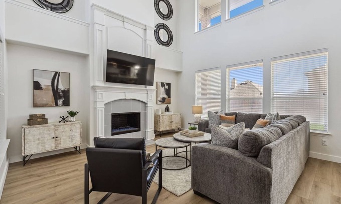 Prosper House | Family-Friendly 4BR Home in Prosper - Perfect for Relaxation