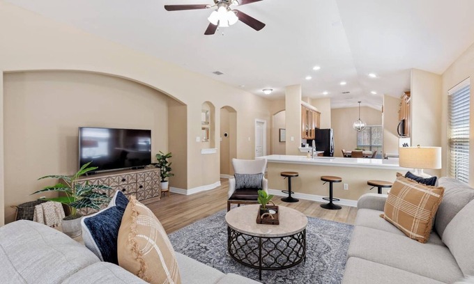 McKinney House | Inviting 4BR Home in McKinney - Perfect for Families & Pets
