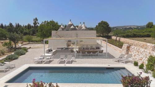 Martina Franca Villa | Relax at Trulli & Dimore - I Coni di Pinurè with Ocean Views