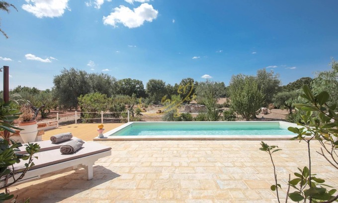 Impalata Villa | Experience I Pagliericci Trulli with Family and Pets