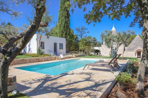 Impalata House | Enchanting Trulli Dimore - Tortorella with Oceanfront Pool