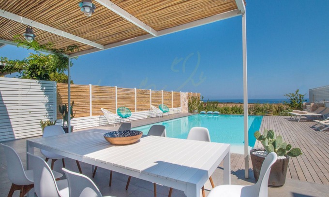 Capitolo House | Villa Levante: Guest Rated 10/10 with Private Pool & Breakfast