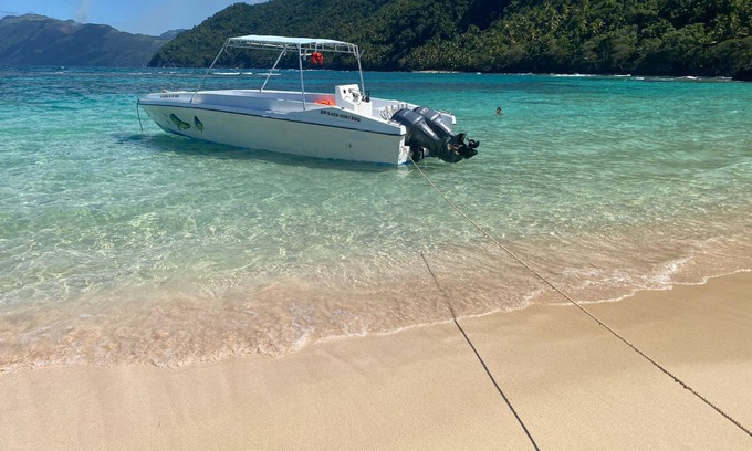 Centro Boat Rental | Discover Beautiful Beaches in Our Family-Friendly Hotel