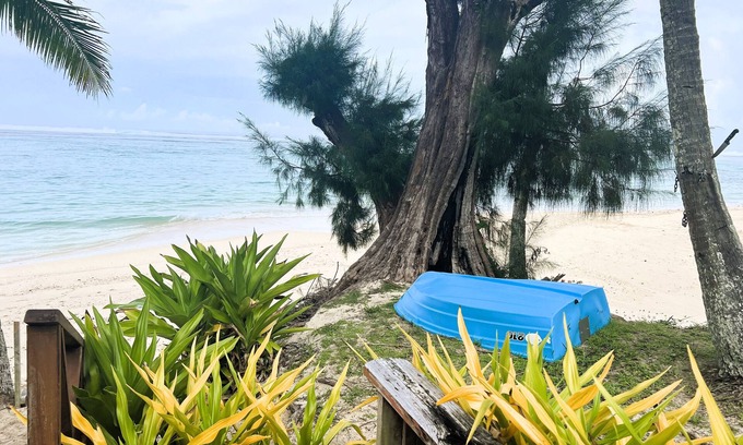 Tapere of Titikaveka Cottage | Ocean View Retreat at Te Rito Lagoon Villas - Rated 8.8