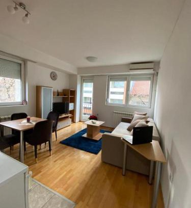 Centar Apartment | Cozy Tea Apartment - Child Friendly with 9/10 Guest Rating