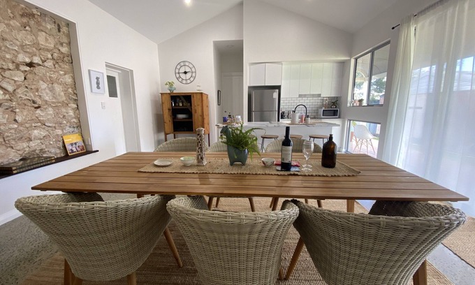 Port Elliot House | Experience Tea Tree Cottage: Cozy Retreat in Pt Elliott