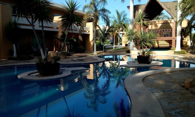 Merida Municipality Hotel | Discover TecnoHotel Mérida Norte: Pool, Spa & Breakfast