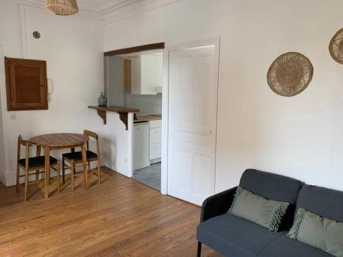 Hang Xanh Apartment | Teddy Luxury Aparthotel