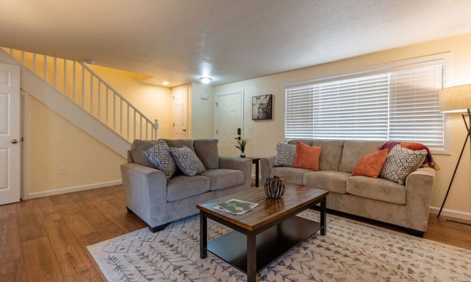 Boise House | Inviting Teddy's Townhome: Family-Friendly & Renovated!