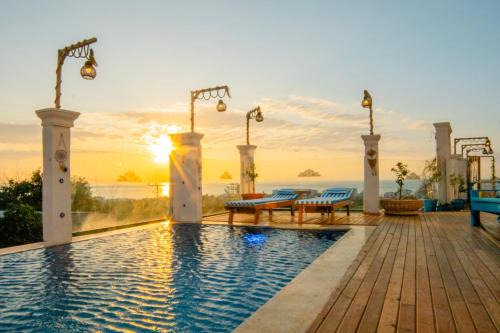 Limonlu Hotel | Discover Tek Han Kumkuyu: Pet-Friendly Oceanfront Retreat