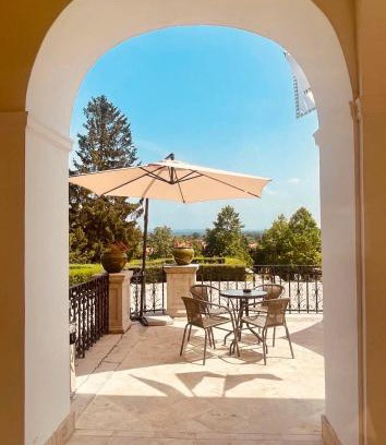 Szentendrei Hotel | Discover Teleki-Wattay Kastélyszálló: Family-Friendly Escape