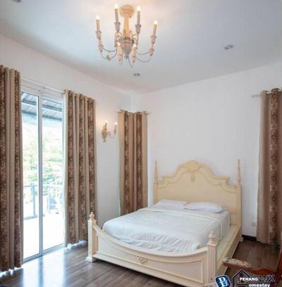 George Town House | Family-Friendly Retreat at Teluk Bahang: 4 Bedrooms