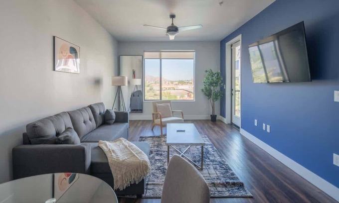 Tempe Apartment | Tempe Convenience 1BD with Pool Gym Parking.
