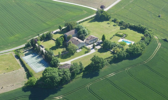 Marsolan House | Historic Templar Commandery: Pool, Spa & Pet-Friendly Stay