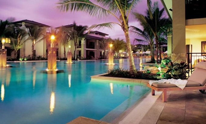 Port Douglas Hotel | Relax at Temple Resort & Spa Port Douglas with Pool & Spa