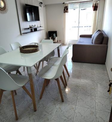 Puerto Madryn Apartment | Guest Rated 10/10: Family Friendly Temporarios Roque Saenz Peña