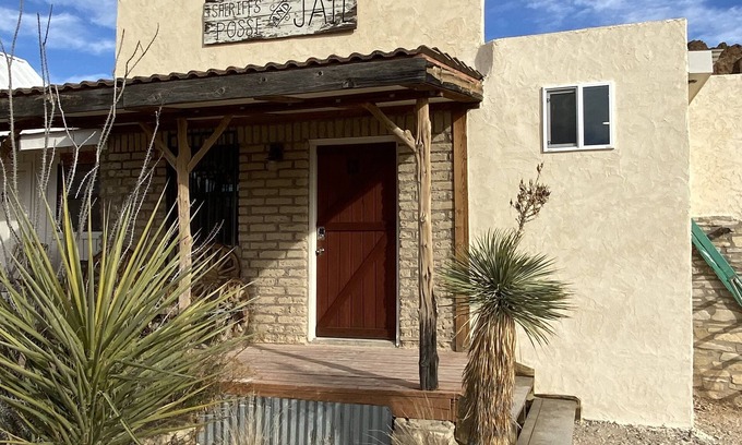 Study Butte-Terlingua Cabin | Unique Experience at Ten Bits Ranch - Room #13 Jail