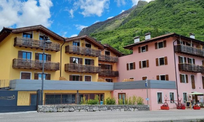 Ville del Monte Apartment | Family-Friendly TennoAppartamenti with Exceptional Reviews