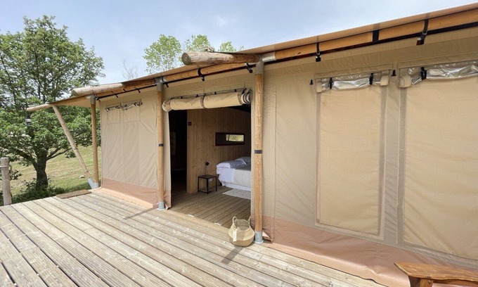 Scansano RV Rental | Cozy Tenda Lusso BagnoStardust: Pet-Friendly with Pool