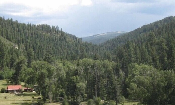 Tererro RV Rental | Pet-Friendly Tent & RV Camping by the Scenic Pecos River