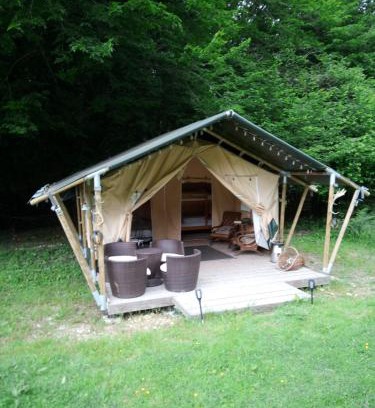 La Chapelotte Other | Experience Tente Lodge Élevage Girbal: Family-Friendly Retreat