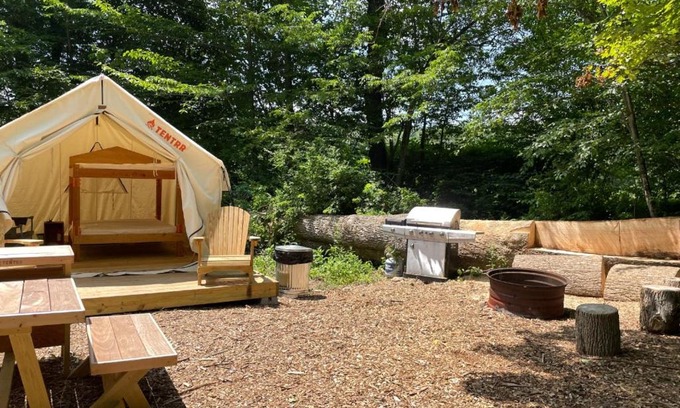 Newfoundland Other | Discover Tentrr Signature Site - Wallenpaupack Creek Camp