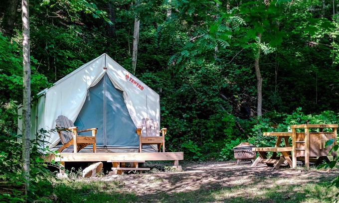 Ansted RV Rental | Tentrr State Park Site - WV Hawk's Nest State Park - Site C - Single Camp