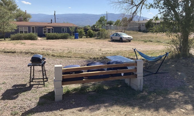 Canon City RV Rental | Welcoming Tents, Campers & RVs: Family and Pet-Friendly Stay